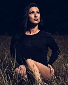 70s bond style editorial