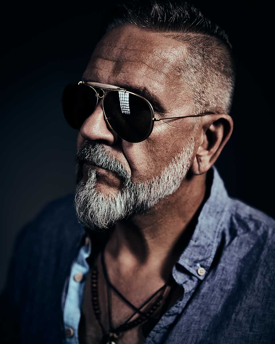 Charakterportraits Bonn Thomas mit topgun brille Charakterportraits Bonn Thomas mit topgun brille